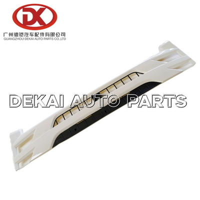 ISUZU Body Parts White Front-Grills 8974289771 Grill NPR 75 NIEUWE L=133